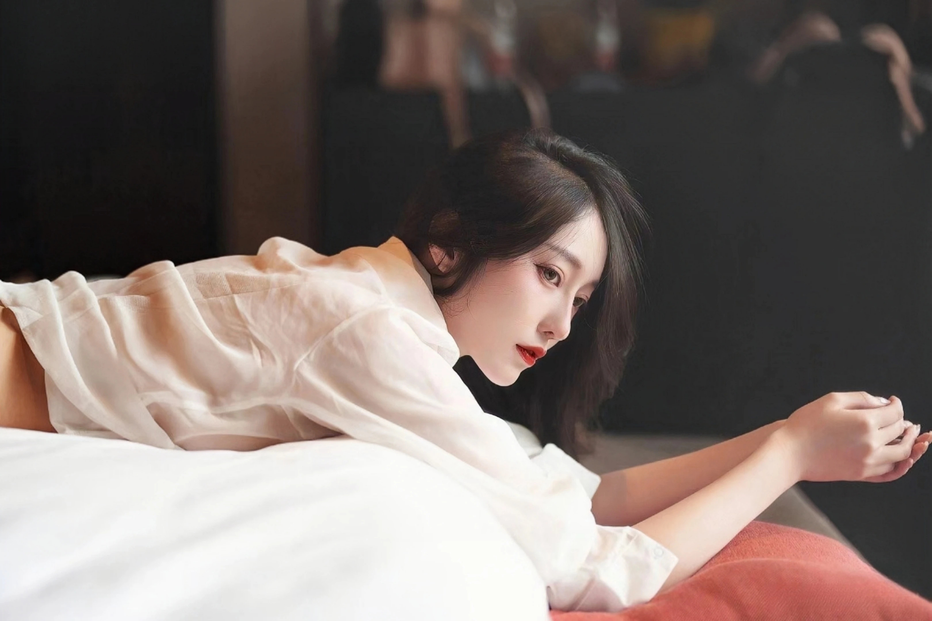 留学生在旌德变身“制墨学徒” 助千年徽墨香飘海外